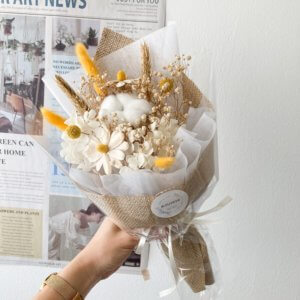 Best Seller Graduation ceremony flowers bouquet