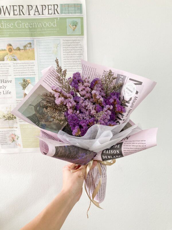 statice flower bouquet