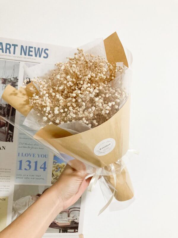 White dried baby breath bouquet