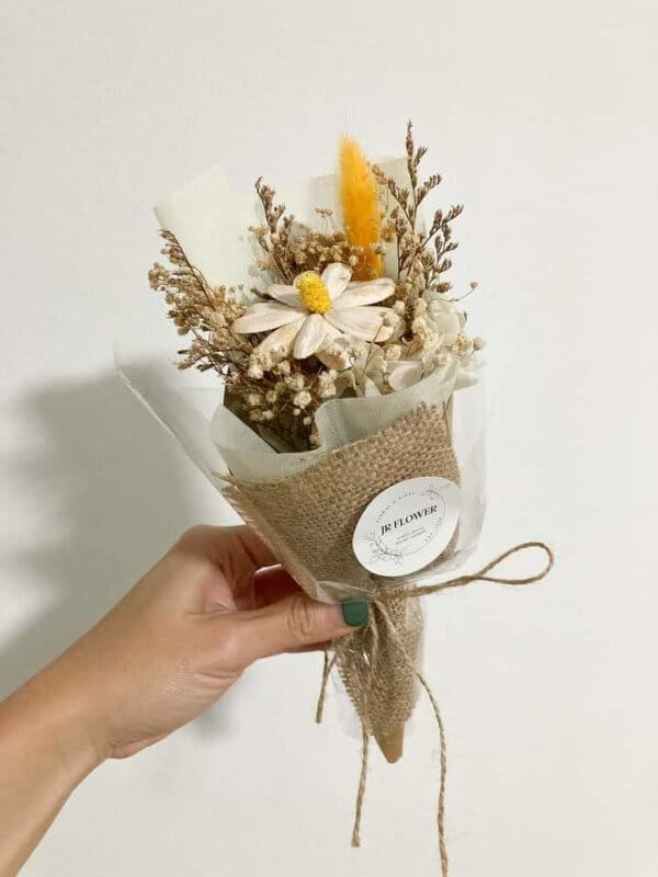 Mini sunshine bouquet