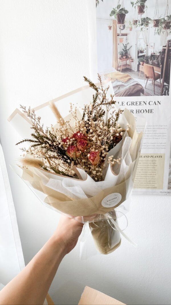 rustic rose bouquet