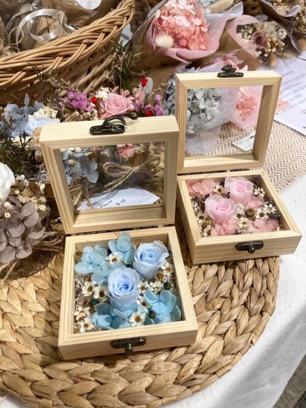 blue flower box