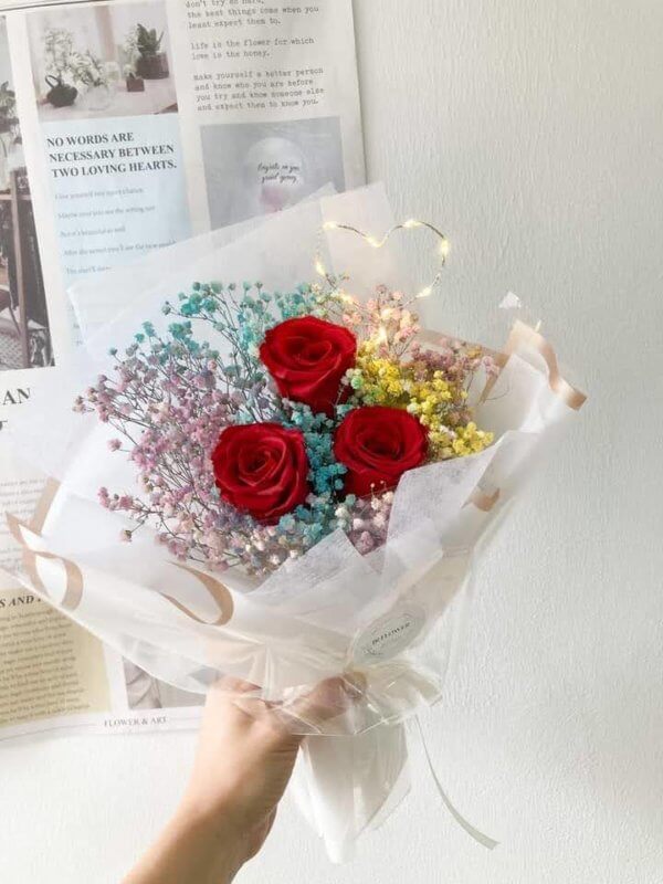 Preserved & dried flower bouquet - rainbow baby breath