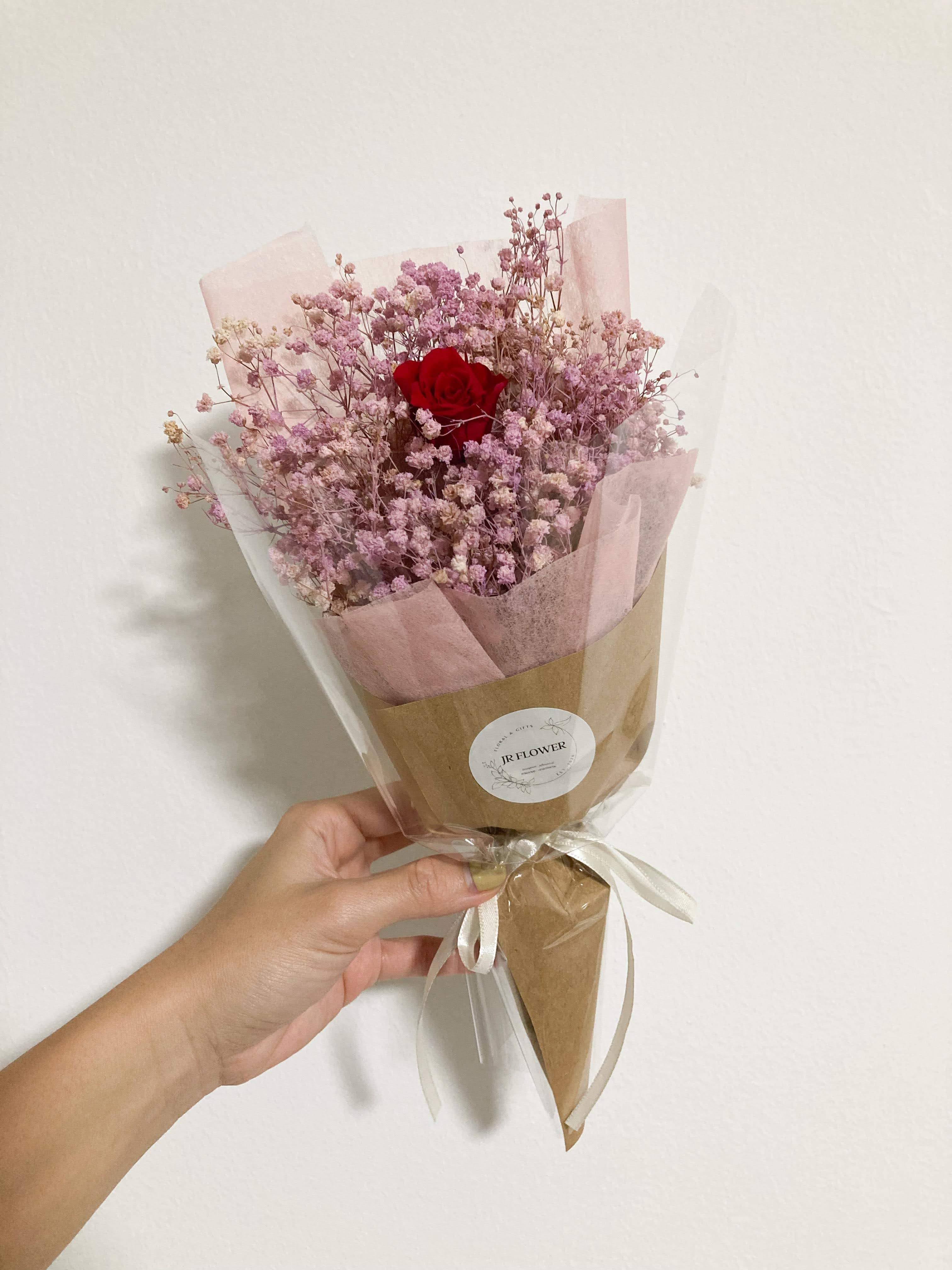 Dried baby breath bouquet