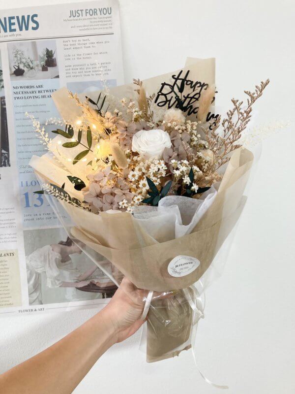 preserved & dried flower bouquet